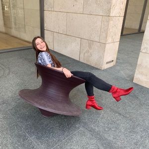 Meet your Posher, Nicole